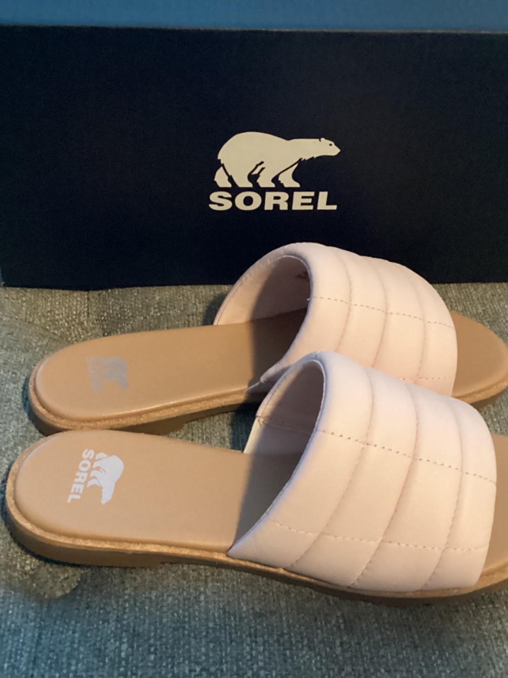 SOREL Ella III Quilted Puff Slide Sandal - Picture 14 of 16